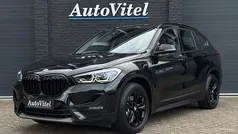 Zwart Gebruikt 2022 BMW X1 Advantage SUV | € 29.945 (Eerlijke prijs)