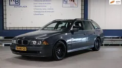 Grijs, metallic lak Gebruikt 2001 BMW 530 Executive Stationwagen | € 5.950 (Eerlijke prijs)