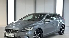 Grijs Gebruikt 2018 Volvo V40 Business Edition Stationwagen | € 18.450 (Eerlijke prijs)