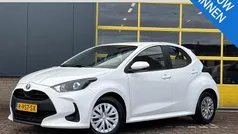 Wit Gebruikt 2022 Toyota Yaris Hybrid Active Hatchback | € 18.500 (Eerlijke prijs)