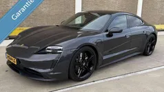 Grijs Gebruikt 2020 Porsche Taycan 4S Performance Package Sedan | € 52.940 (Super prijs)
