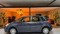 Paars, metallic lak Gebruikt 2011 Citroën C4 Picasso MPV | € 4.250 (Eerlijke prijs)