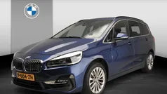 Blauw Gebruikt 2022 BMW 216 Comfort Edition Stationwagen | € 21.900 (Goede deal)
