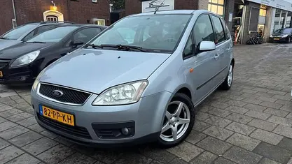 Occasion 2004 Ford C-MAX Futura MPV | € 2.350 (Eerlijke prijs)