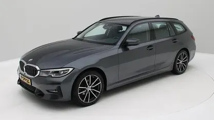 Occasion 2022 BMW 318 Sport Line Stationwagen | € 31.950 (Eerlijke prijs)