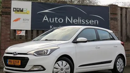 Occasion 2017 Hyundai i20 Comfort Hatchback | € 10.950 (Eerlijke prijs)