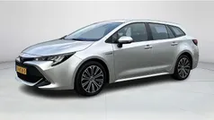 Grijs Gebruikt 2019 Toyota Corolla Edition Stationwagen | € 20.945 (Eerlijke prijs)