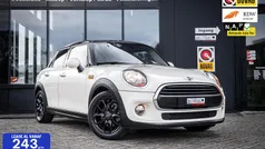 Wit Gebruikt 2018 Mini Cooper Business Hatchback | € 14.990 (Eerlijke prijs)