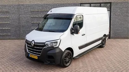 Occasion 2022 Renault Master Komfort MPV | € 18.950 (Eerlijke prijs)