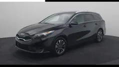 Zwart Nieuw 2025 Kia Ceed Stationwagen | € 35.235 (Eerlijke prijs)