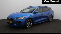 Blauw Gebruikt 2024 Ford Focus ST-Line X Stationwagen | € 25.845 (Eerlijke prijs)