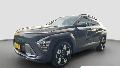 Grijs Gebruikt 2025 Hyundai Kona Comfort SUV | € 30.895 (Eerlijke prijs)