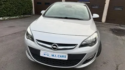 Occasion 2015 Opel Astra Edition Hatchback | € 5.650 (Super prijs)
