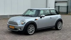 Grijs Gebruikt 2009 Mini ONE Hatchback | € 4.250 (Eerlijke prijs)