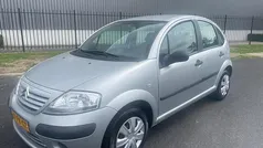 Gebruikt 2003 Citroën C3 Prestige Hatchback | € 999 (Eerlijke prijs)