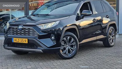 Zwart Occasion 2025 Toyota RAV4 Hybrid SUV | € 36.900 (Super prijs)