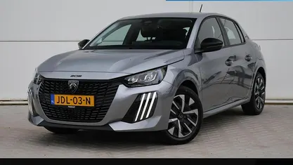 Grijs Nieuw 2025 Peugeot 208 Style Hatchback | € 24.995 (Eerlijke prijs)