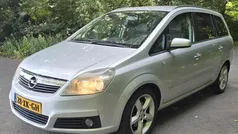 Grijs Gebruikt 2007 Opel Zafira Executive MPV | € 3.399 (Eerlijke prijs)