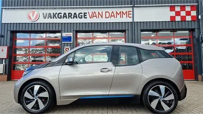 Gebruikt 2014 BMW i3 Hatchback | € 8.995 (Eerlijke prijs)