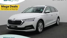 Wit Gebruikt 2024 Skoda Octavia Business Line Stationwagen | € 25.400 (Super prijs)