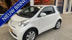 Wit Gebruikt 2010 Toyota iQ Comfort Hatchback | € 4.699 (Eerlijke prijs)