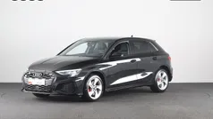 Zwart Gebruikt 2024 Audi A3 Sportback Hatchback | € 34.949 (Eerlijke prijs)