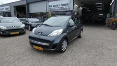 Grijs Gebruikt 2009 Peugeot 107 Hatchback | € 1.950 (Eerlijke prijs)