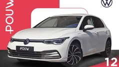 Gebruikt 2021 VW Golf VIII Style Hatchback | € 22.900 (Eerlijke prijs)