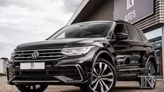 Zwart Gebruikt 2021 VW Tiguan Business+ SUV | € 35.910 (Eerlijke prijs)