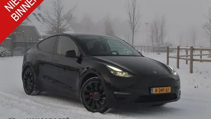 Zwart Gebruikt 2023 Tesla Model Y Performance SUV | € 43.490 (Eerlijke prijs)