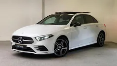 Wit Gebruikt 2021 Mercedes A250 AMG Sedan | € 25.785 (Eerlijke prijs)