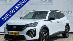 Wit Gebruikt 2023 Peugeot 2008 Allure SUV | € 23.500 (Goede deal)