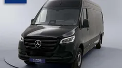 Zwart Nieuw 2024 Mercedes Sprinter Van | € 53.745 (Eerlijke prijs)