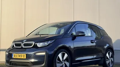 Occasion 2017 BMW i3 Basis Hatchback | € 10.950 (Eerlijke prijs)