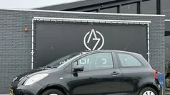 Zwart Gebruikt 2007 Toyota Yaris Hatchback | € 2.499 (Eerlijke prijs)
