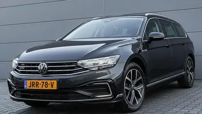 Occasion 2021 VW Passat Business Stationwagen | € 19.750 (Goede deal)