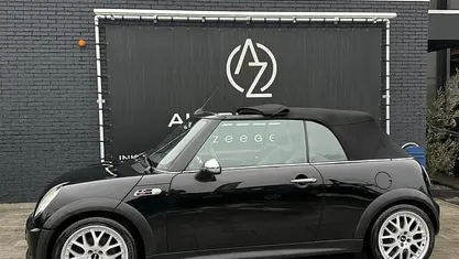 Occasion Mini Cooper S Cabriolet Sport 170 PK (125 kW) 2004 Zwart Cabriolet