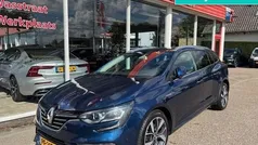 Blauw Gebruikt 2017 Renault Mégane GrandTour Bose Edition Stationwagen | € 12.995 (Eerlijke prijs)