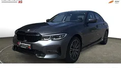 Grijs Gebruikt 2019 BMW 330 Shadowline Sedan | € 29.745 (Eerlijke prijs)
