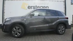 Gebruikt 2025 Suzuki Vitara SUV | € 27.950 (Eerlijke prijs)