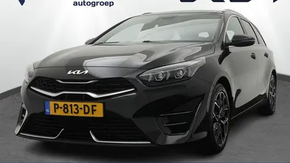 Zwart Gebruikt 2022 Kia Ceed GT-Line Hatchback | € 20.450 (Eerlijke prijs)