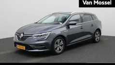 Gebruikt 2022 Renault Mégane GrandTour Intens Stationwagen | € 17.900 (Eerlijke prijs)