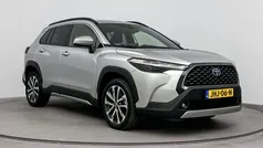 Grijs Gebruikt 2023 Toyota Corolla Cross Style SUV | € 36.999 (Eerlijke prijs)
