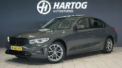 Gebruikt 2021 BMW 318 Executive Sedan | € 27.240 (Eerlijke prijs)