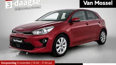 Rood Gebruikt 2022 Kia Rio Hatchback | € 15.900 (Eerlijke prijs)