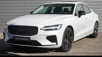 Gebruikt 2024 Volvo S60 Plus Sedan | € 39.995 (Eerlijke prijs)