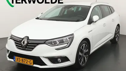 Wit Gebruikt 2019 Renault Mégane GrandTour Bose Edition Stationwagen | € 13.840 (Eerlijke prijs)