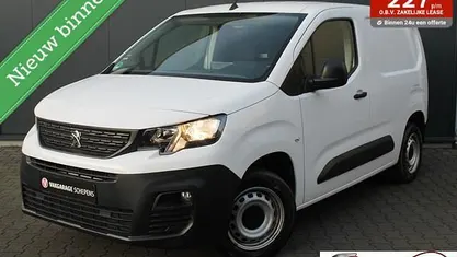 Gebruikt 2022 Peugeot Partner Premium MPV | € 13.995 (Goede deal)