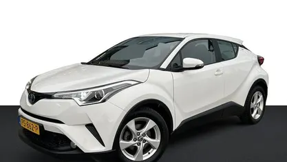 Occasion 2017 Toyota C-HR SUV | € 17.499 (Eerlijke prijs)