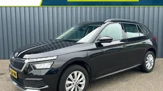 Zwart Gebruikt 2022 Skoda Kamiq Active SUV | € 20.385 (Eerlijke prijs)